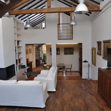 Casa Di Mario Appartamento In Centro Storico Con Due Camere Da Letto E Terrazze Cagliari Bagian luar foto